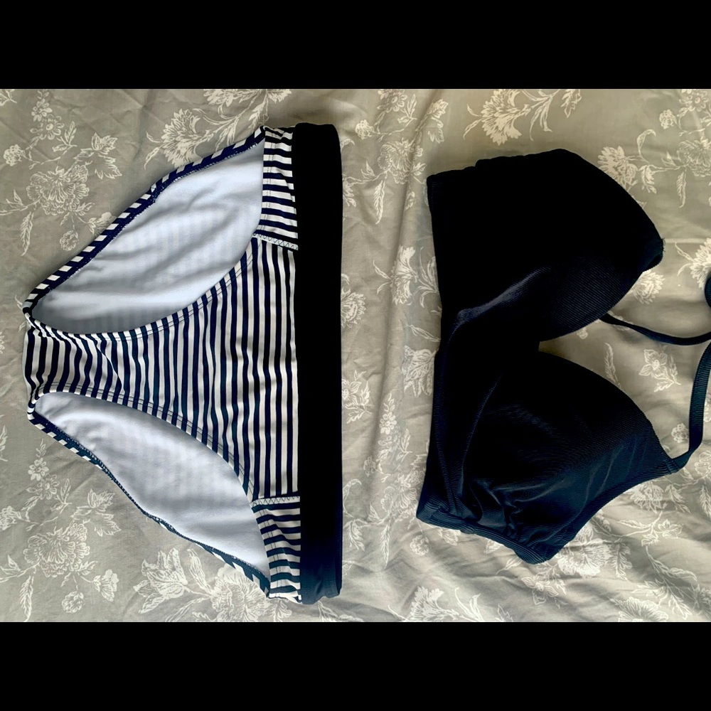Women’s athlete  size large black and white striped bathing suit bottom